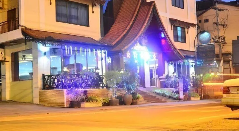 New Rose Boutique Hotel