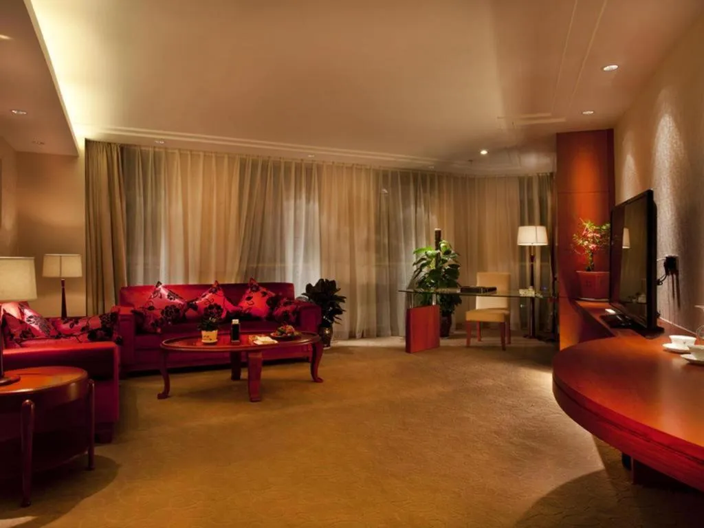 Xian Qujiang Yinzuo Hotel