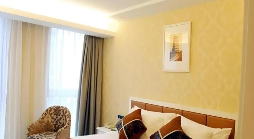 Bed in Xian Qujiang Yinzuo Hotel