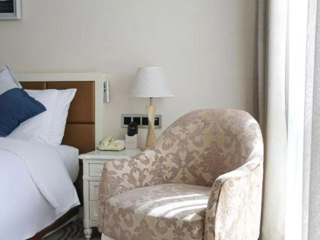 Bed in Xian Qujiang Yinzuo Hotel