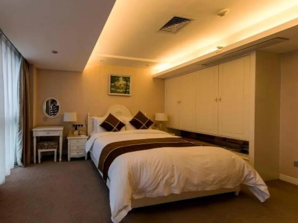 Bed in Xian Qujiang Yinzuo Hotel