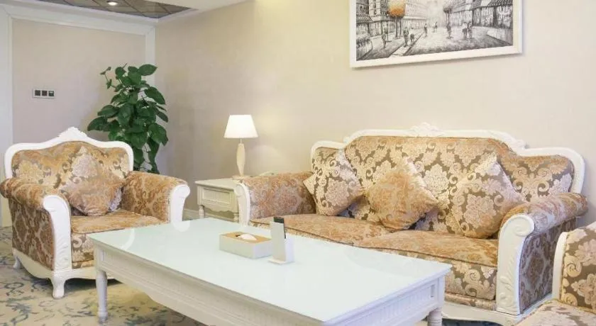 Xian Qujiang Yinzuo Hotel