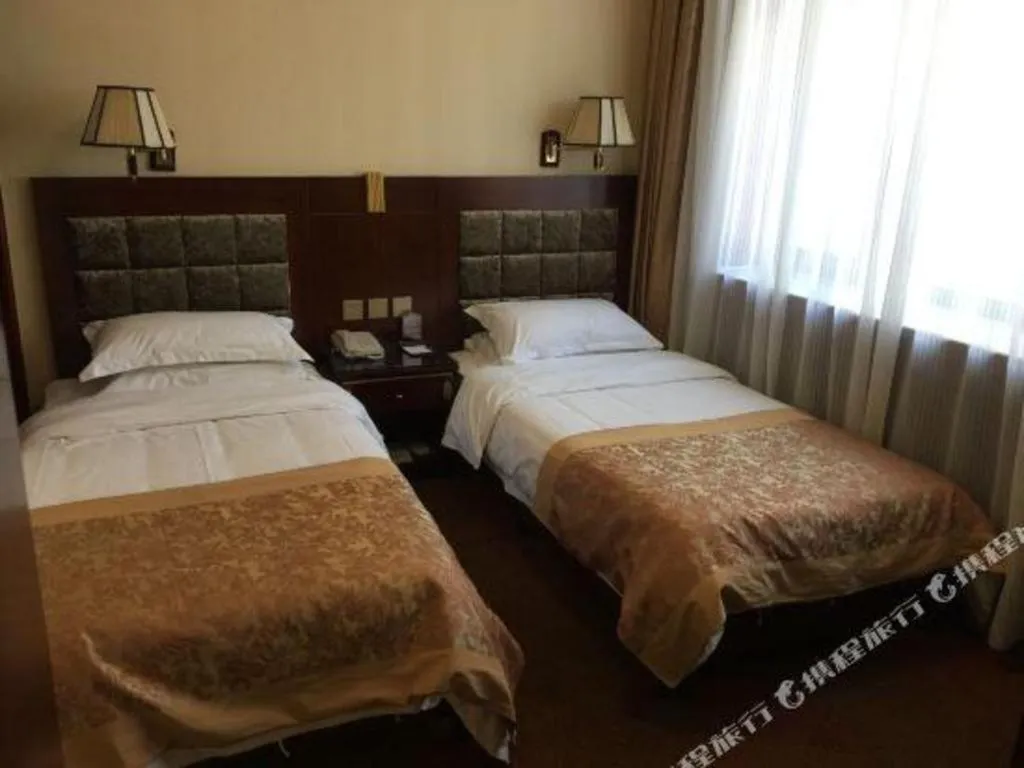 Bed in Lanzhou Hualian Hotel
