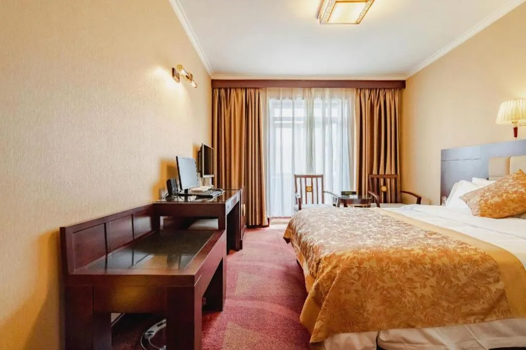 Bed in Lanzhou Hualian Hotel