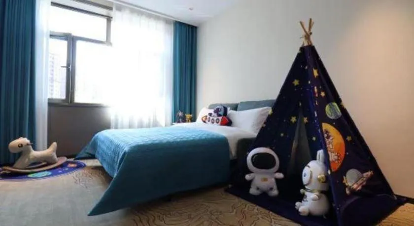 Bed in Lanzhou Hualian Hotel