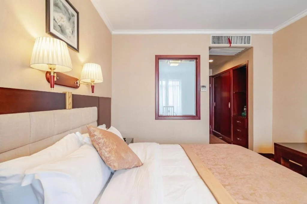 Bed in Lanzhou Hualian Hotel