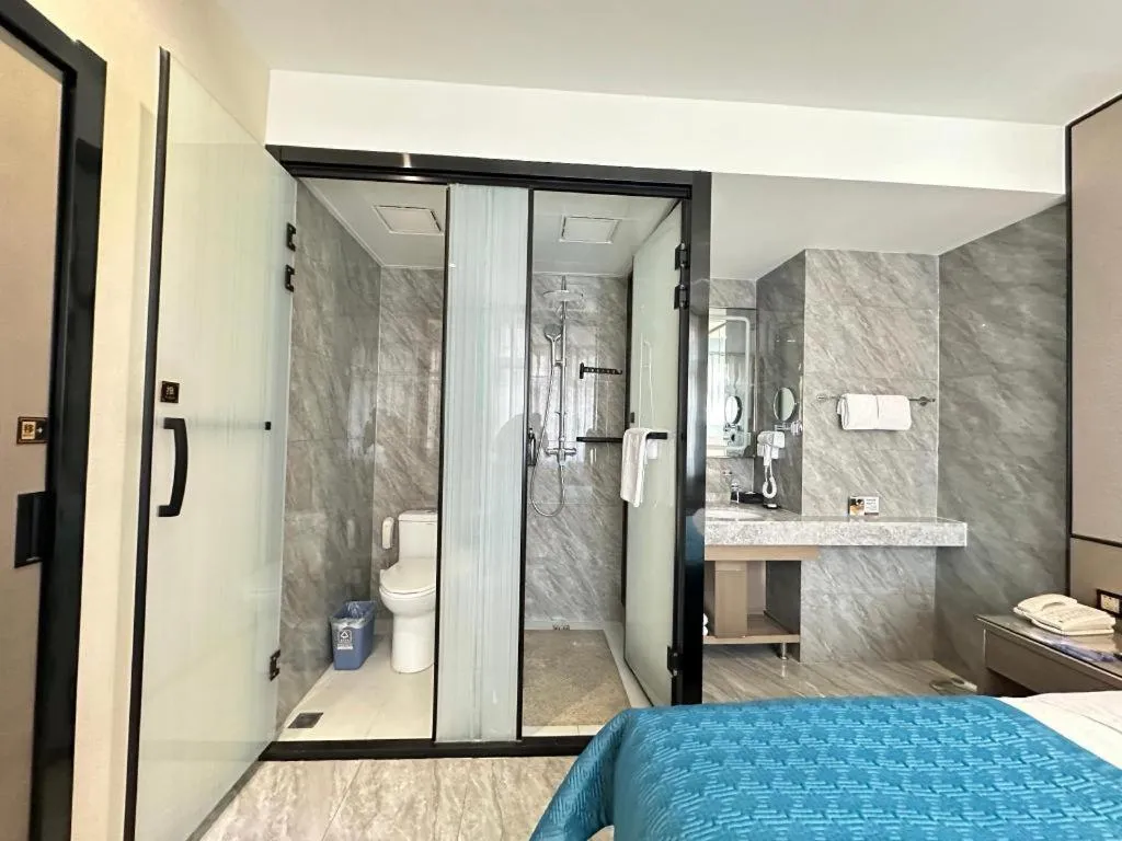 Bed in Lanzhou Hualian Hotel