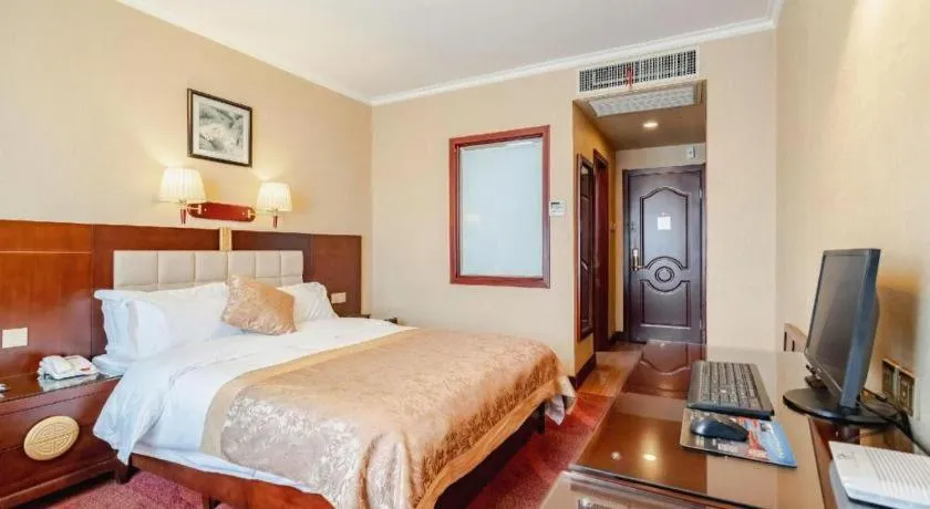 Bed in Lanzhou Hualian Hotel