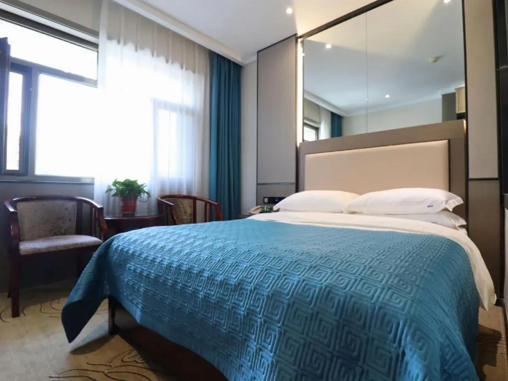 Bed in Lanzhou Hualian Hotel