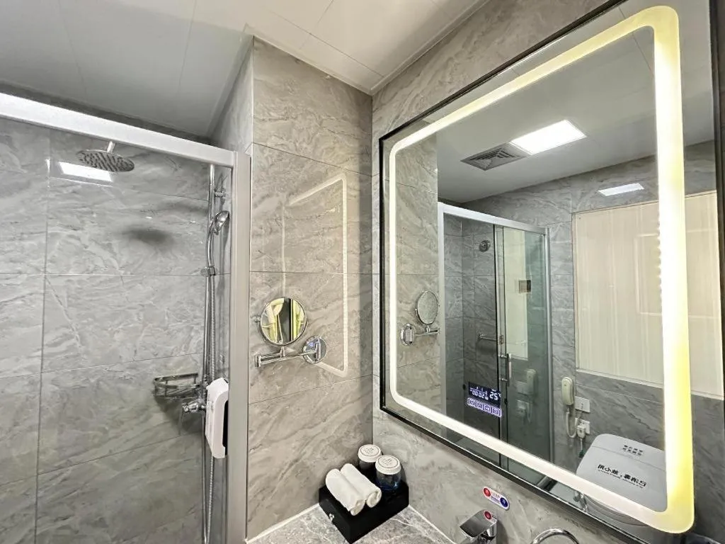 Lanzhou Hualian Hotel