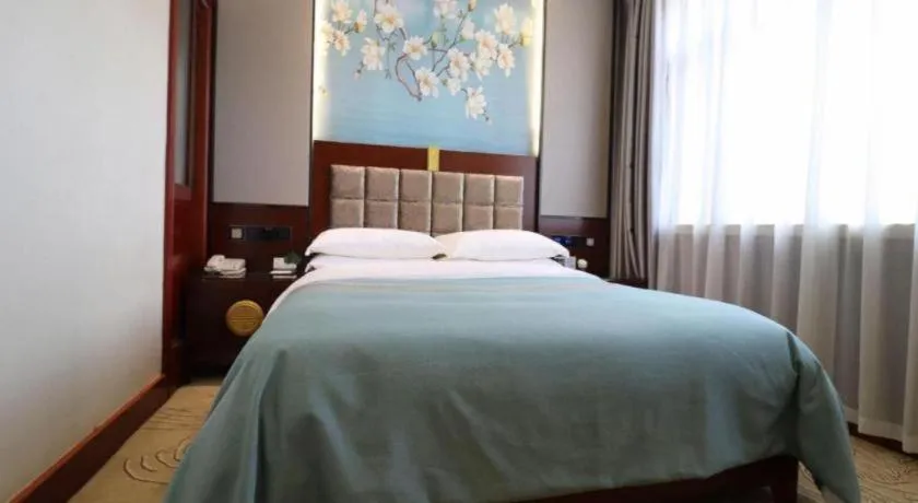 Bed in Lanzhou Hualian Hotel