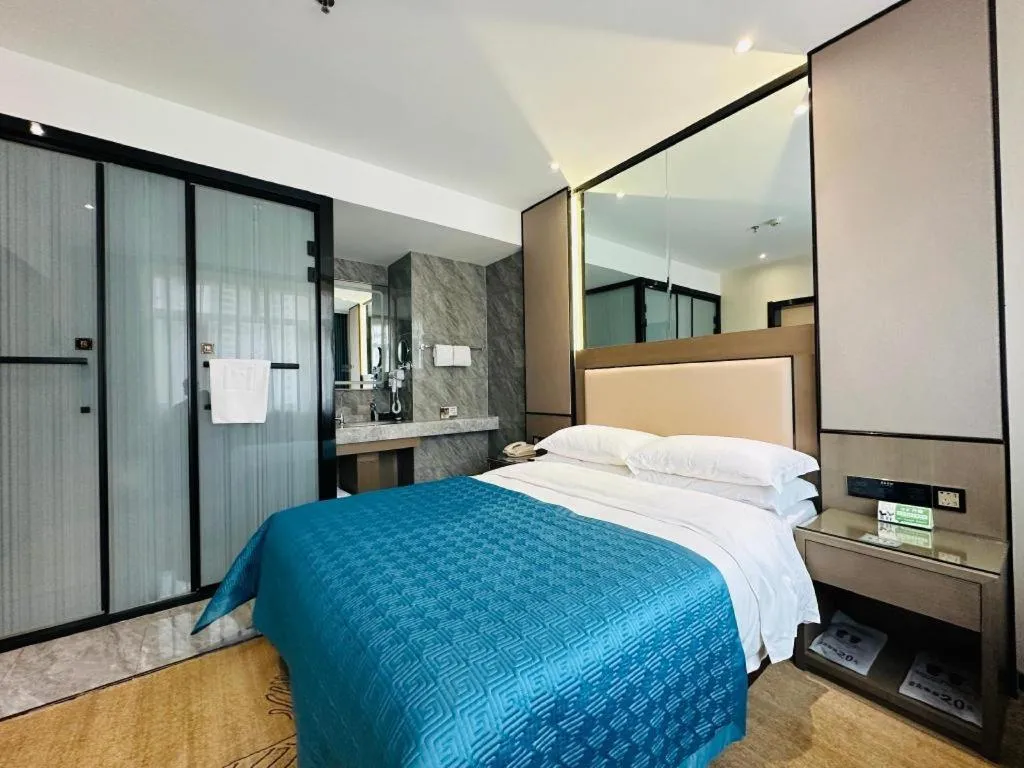 Bed in Lanzhou Hualian Hotel