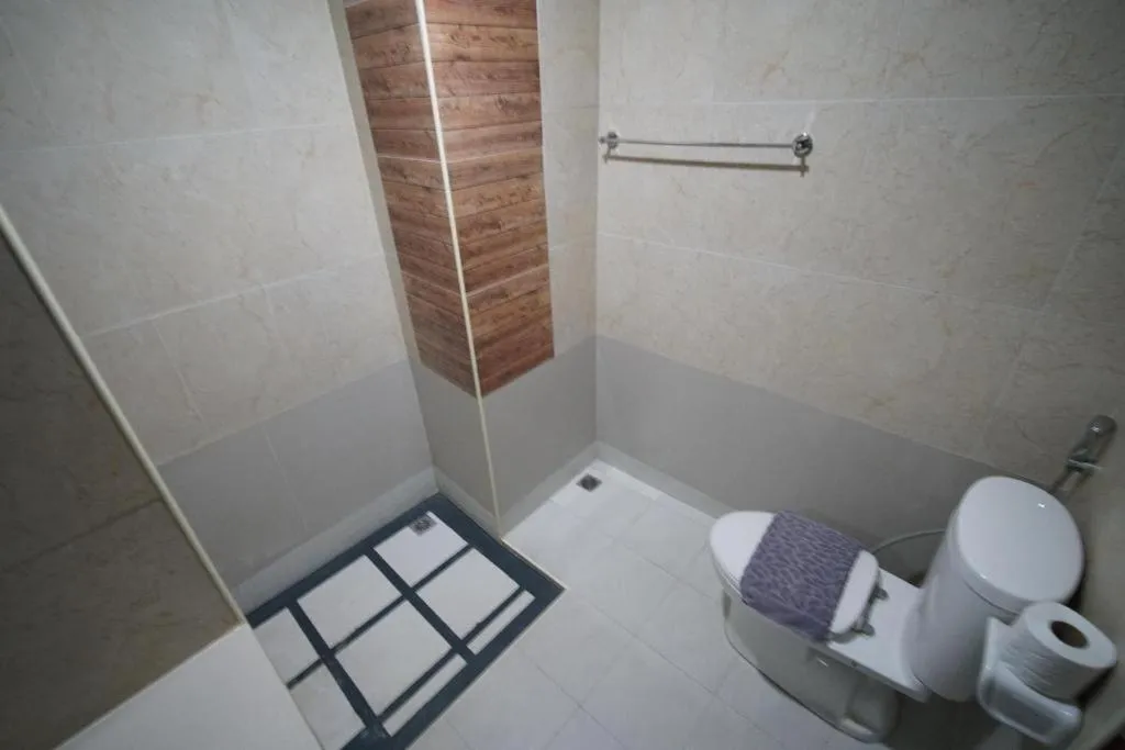 Sea Mountain Khanom Hotel