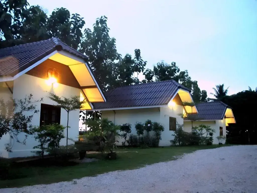 Suanlamyai Resort Suanlamyai Resort