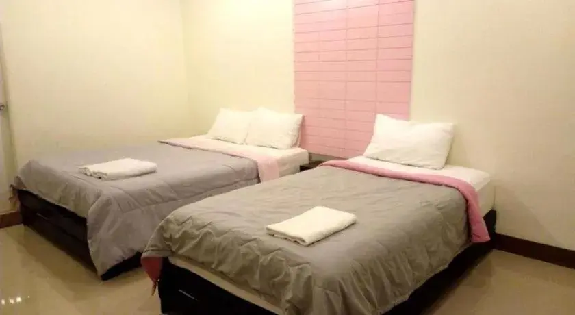 Bed in Suanlamyai Resort Bed in Suanlamyai Resort