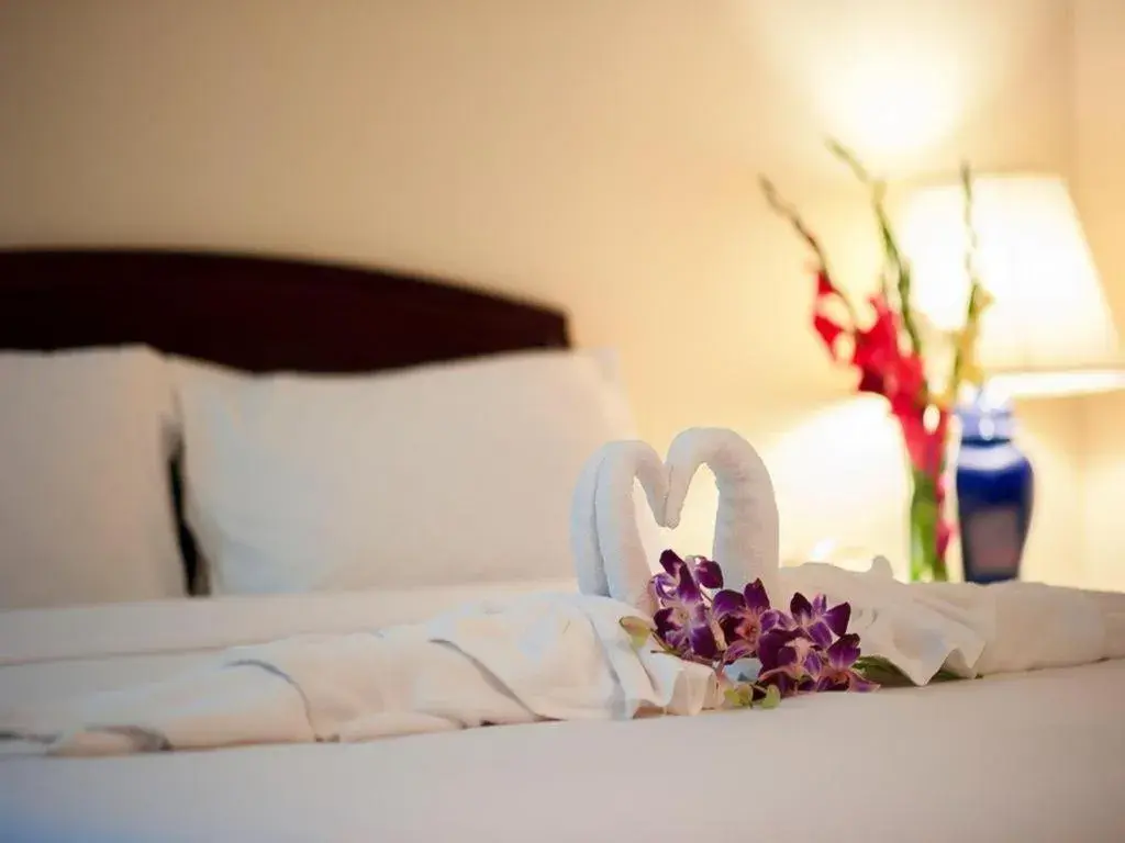 Bed in Grand Plaza Hotel Bed in Grand Plaza Hotel