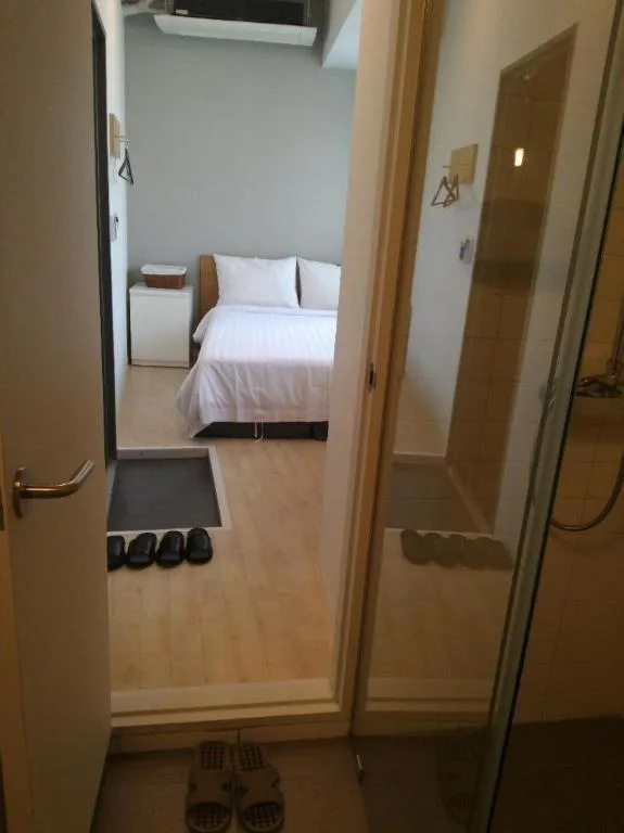 Bed in Wons Ville Myeongdong Hotel