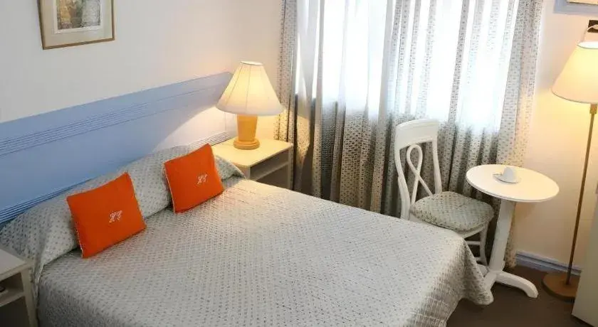 Bed in Hotel Galleria Bed in Hotel Galleria