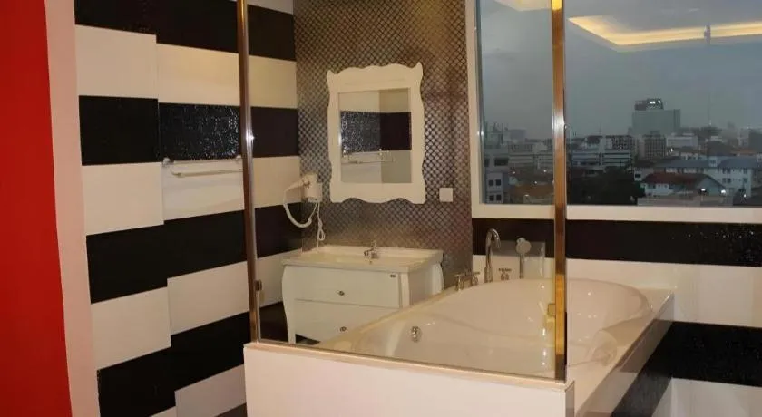 Chariot Pattaya Hotel