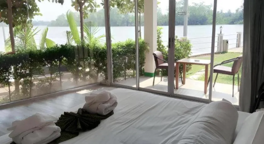 Nopparat Garden Hotel