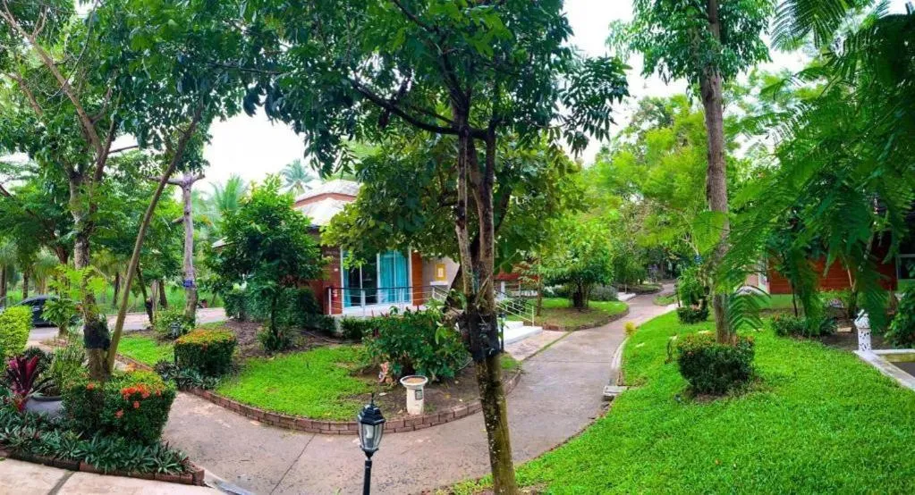 Nopparat Garden Hotel