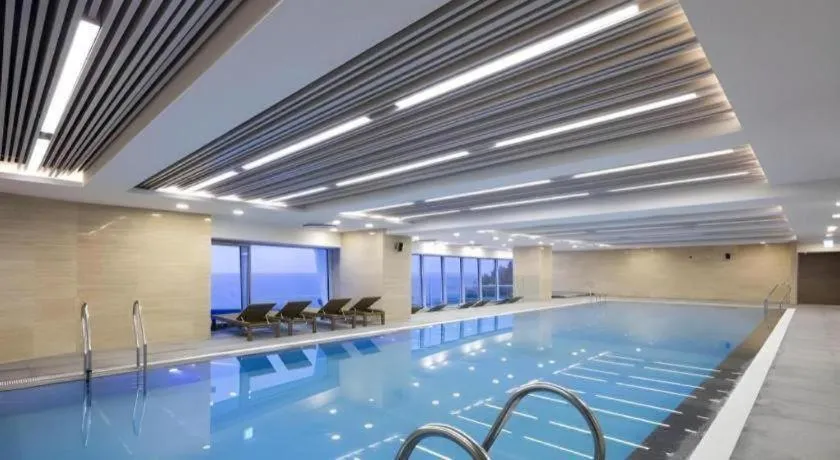 Sun Cruise Resort and Yacht