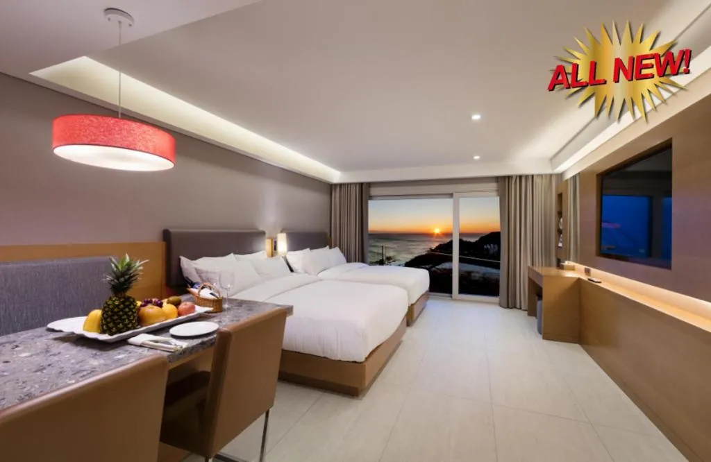 Bed in Sun Cruise Resort and Yacht