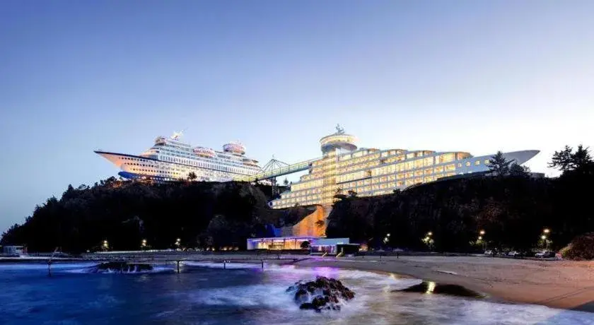 Sun Cruise Resort and Yacht Sun Cruise Resort and Yacht