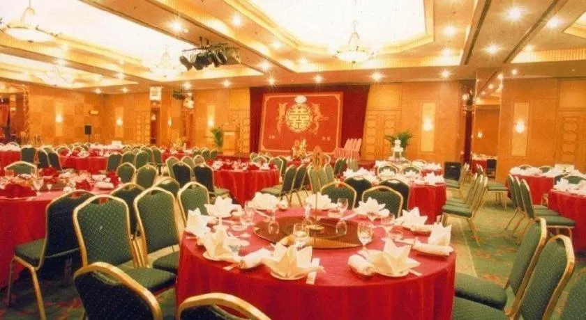 Dalian Grand Continent International Hotel