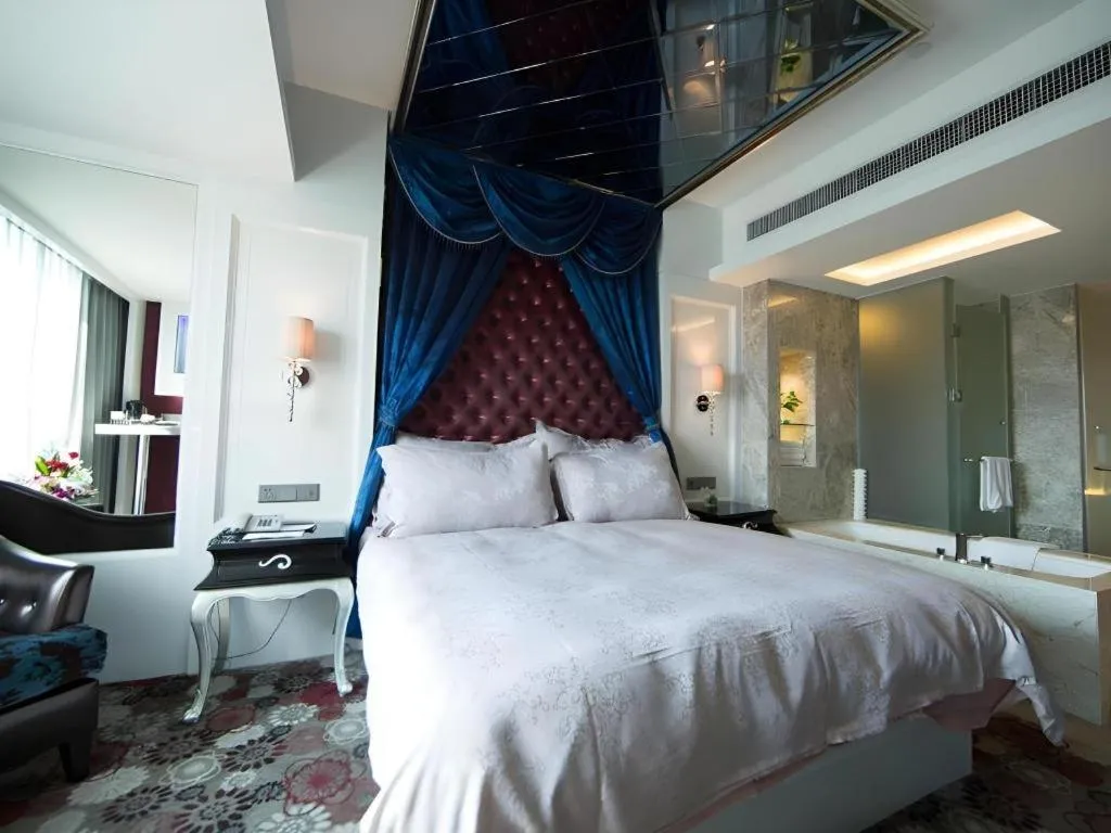 Bed in Wuyang Holiday Hotel Hangzhou