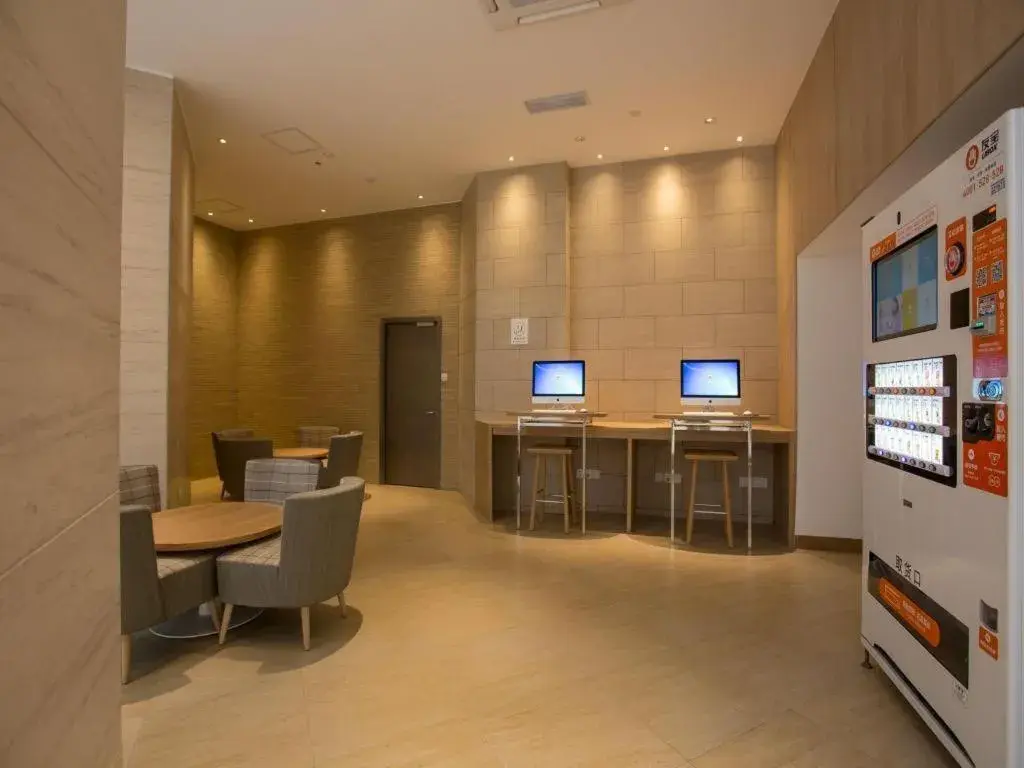 JI Hotel Shanghai Yan'an Road JI Hotel Shanghai Yan'an Road