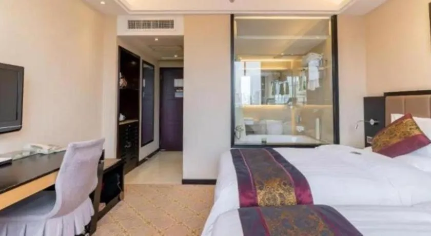 Bed in Nanning Yongjiang Hotel