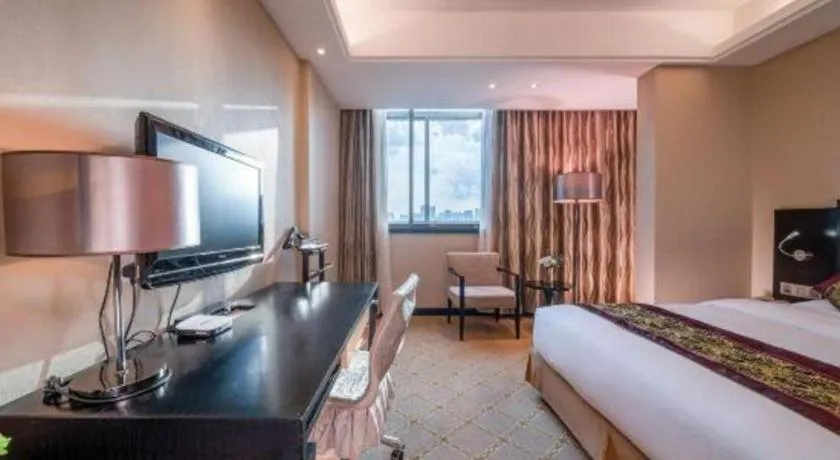 Bed in Nanning Yongjiang Hotel