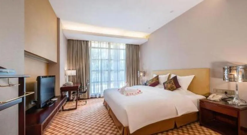 Bed in Nanning Yongjiang Hotel