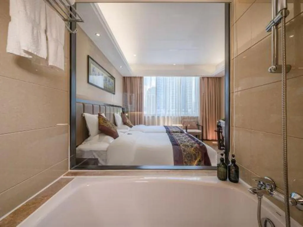 Bed in Nanning Yongjiang Hotel