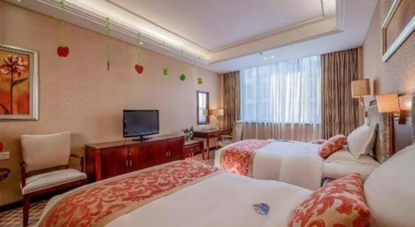 Bed in Nanning Yongjiang Hotel