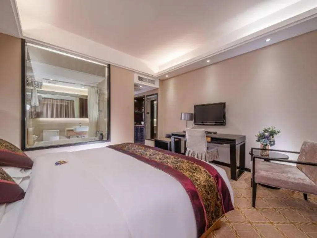 Bed in Nanning Yongjiang Hotel