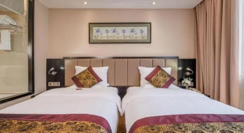 Bed in Nanning Yongjiang Hotel