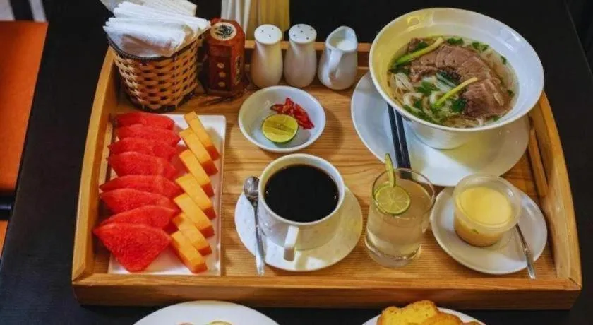 Hotel Des Arts – The Noble