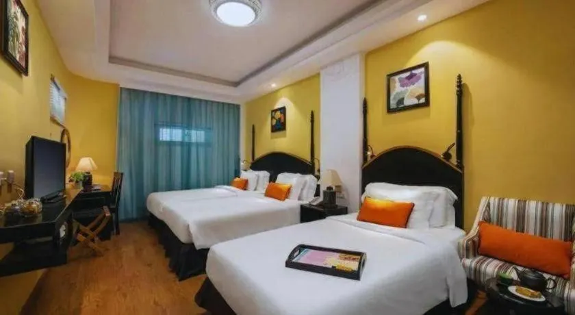 Bed in Hotel Des Arts – The Noble