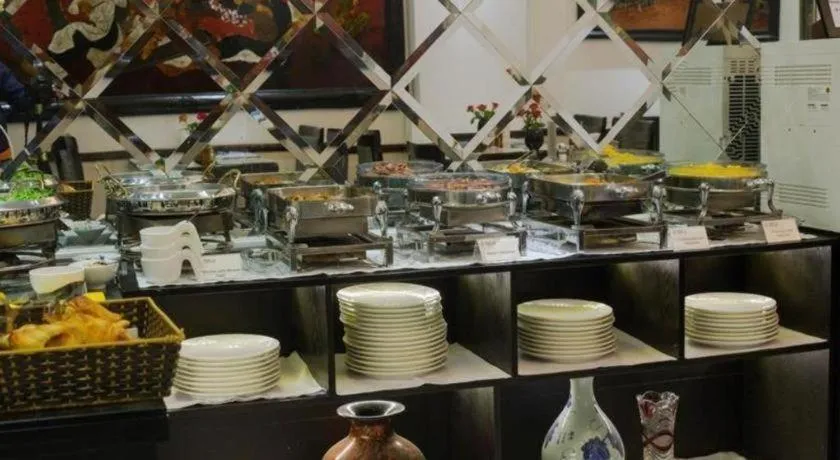 Hotel Des Arts – The Noble