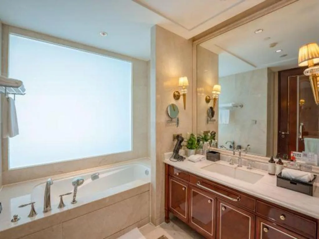 Dongwu New Century Grand Hotel Huzhou