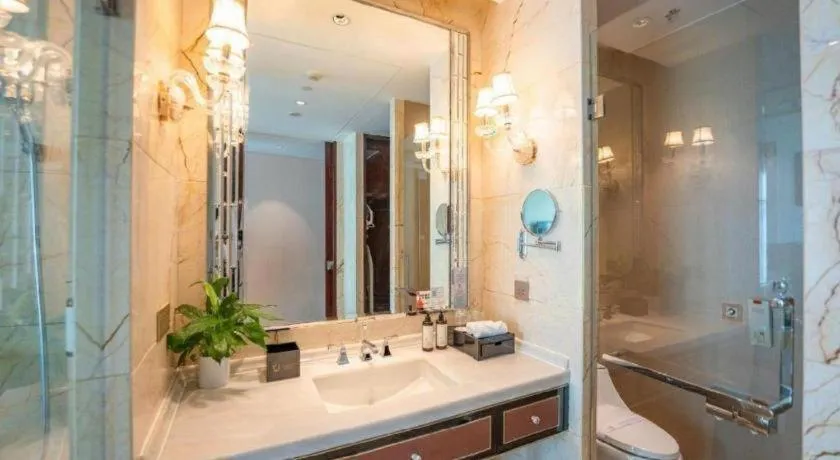 Dongwu New Century Grand Hotel Huzhou