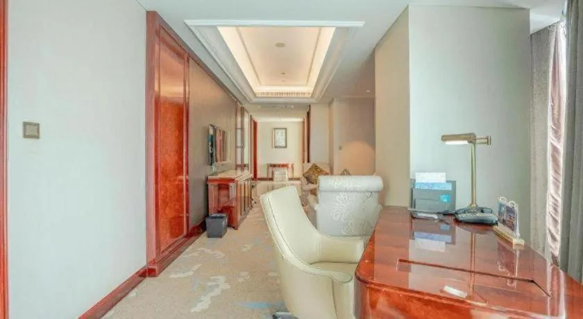 Dongwu New Century Grand Hotel Huzhou