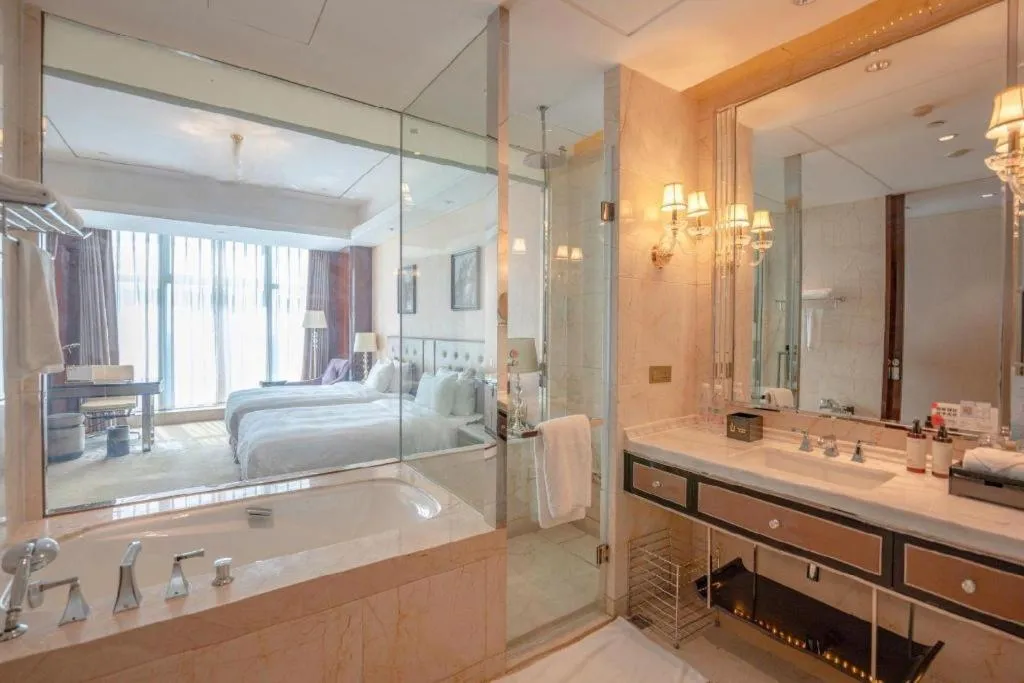 Dongwu New Century Grand Hotel Huzhou