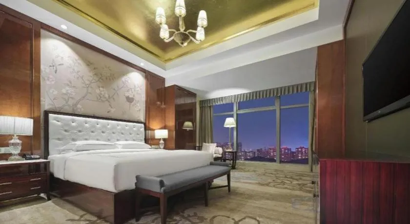 Bed in Dongwu New Century Grand Hotel Huzhou
