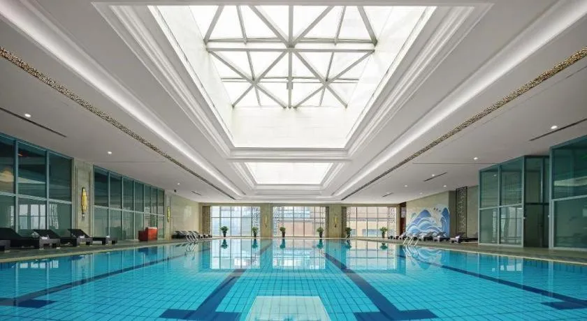 Dongwu New Century Grand Hotel Huzhou