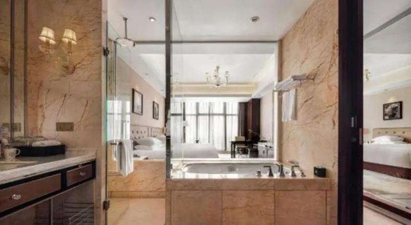 Dongwu New Century Grand Hotel Huzhou