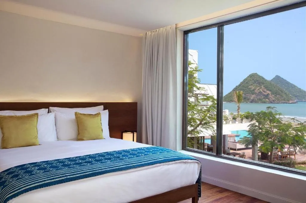 Bed in Hansar Pranburi