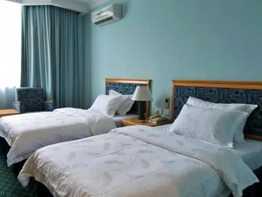 Bed in Traders Inn Brunei Bed in Traders Inn Brunei